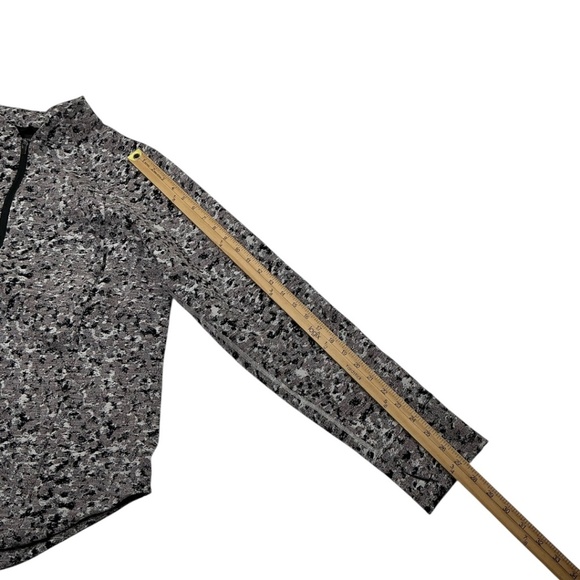 Athleta Shanti Salutation Textured Jacket - Picture 5 of 11